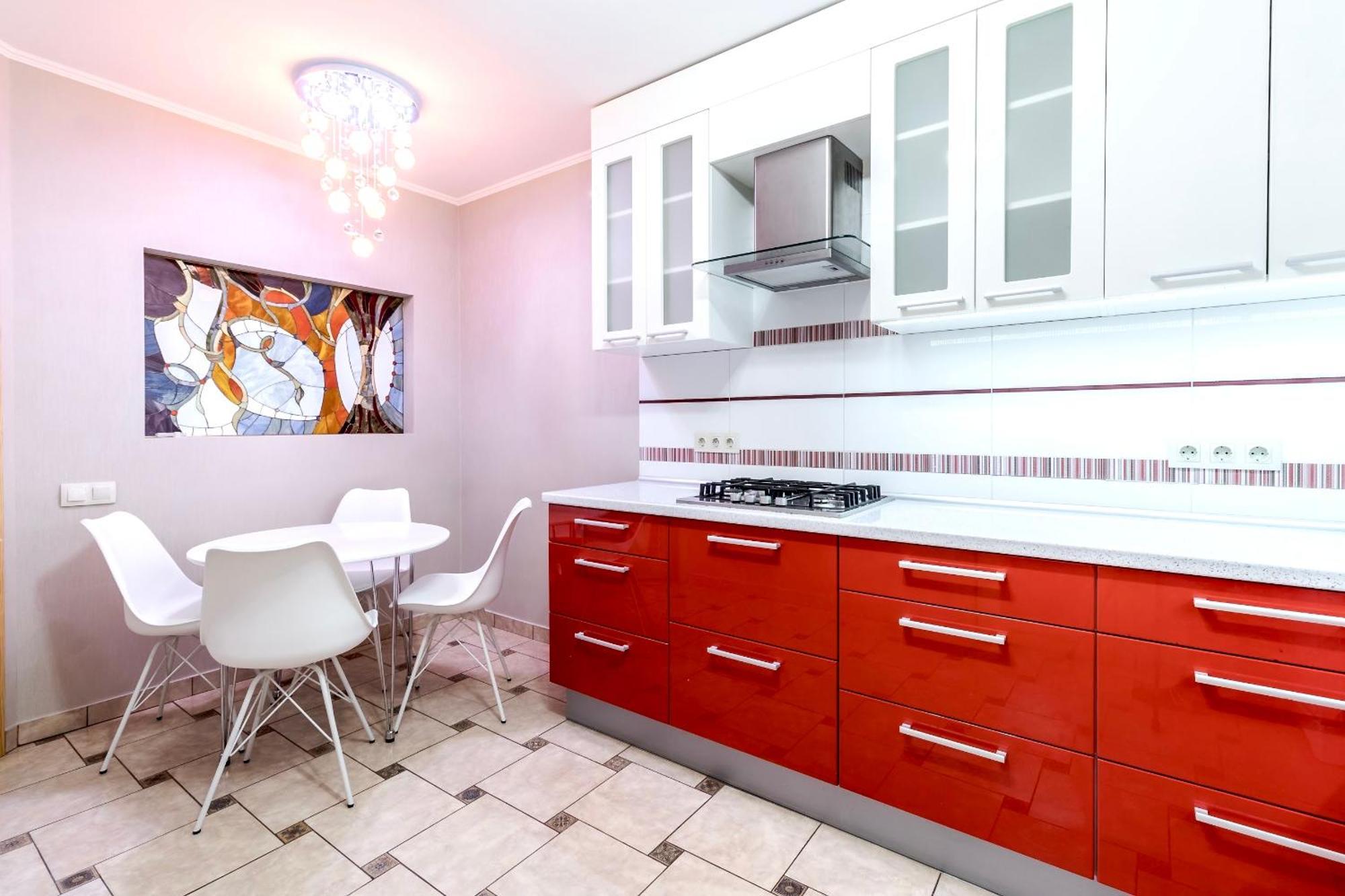 Grand Apartments On Rynok Square Лвив Екстериор снимка